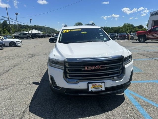 Certified 2023 GMC Acadia AT4 AWD/4WD image 2