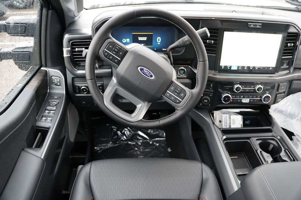 New 2026 Ford F250 Lariat w/ Black Appearance Package image 15