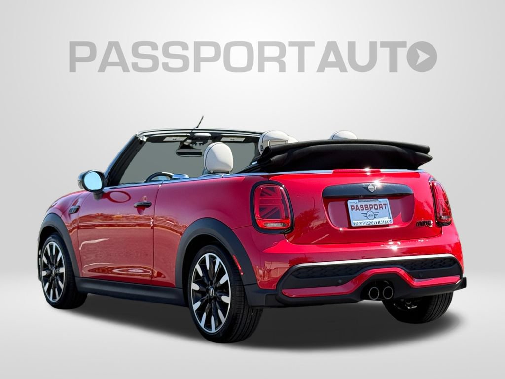 Used 2024 MINI Cooper S FWD image 5