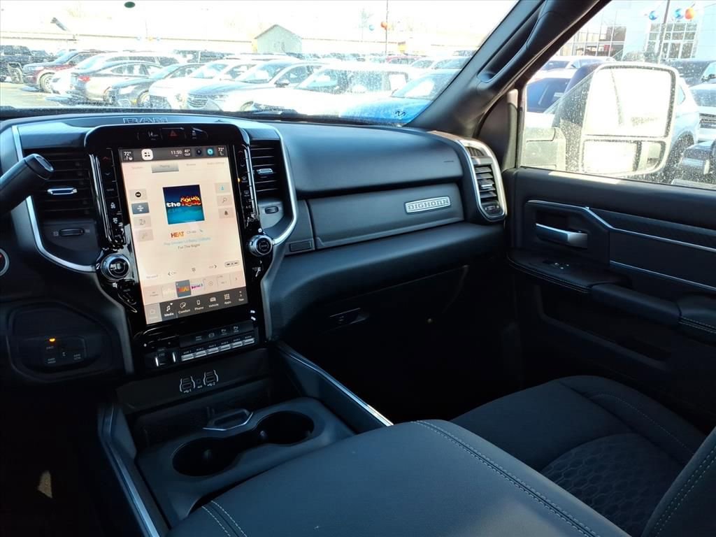 New 2026 RAM 2500 Big Horn AWD/4WD image 22