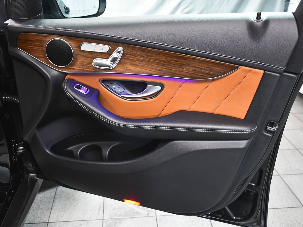 Used 2022 Mercedes-Benz GLC 300 4MATIC Coupe image 14