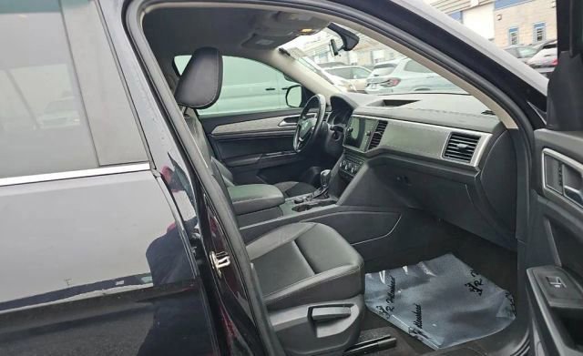 Used 2019 Volkswagen Atlas SE w/ Towing Package AWD/4WD image 12