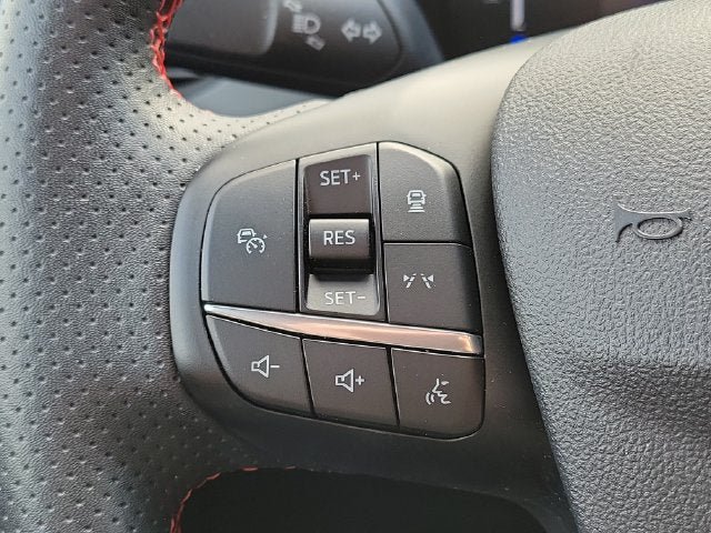 Used 2024 Ford Escape ST-Line w/ Tech Pack #1 AWD/4WD image 11