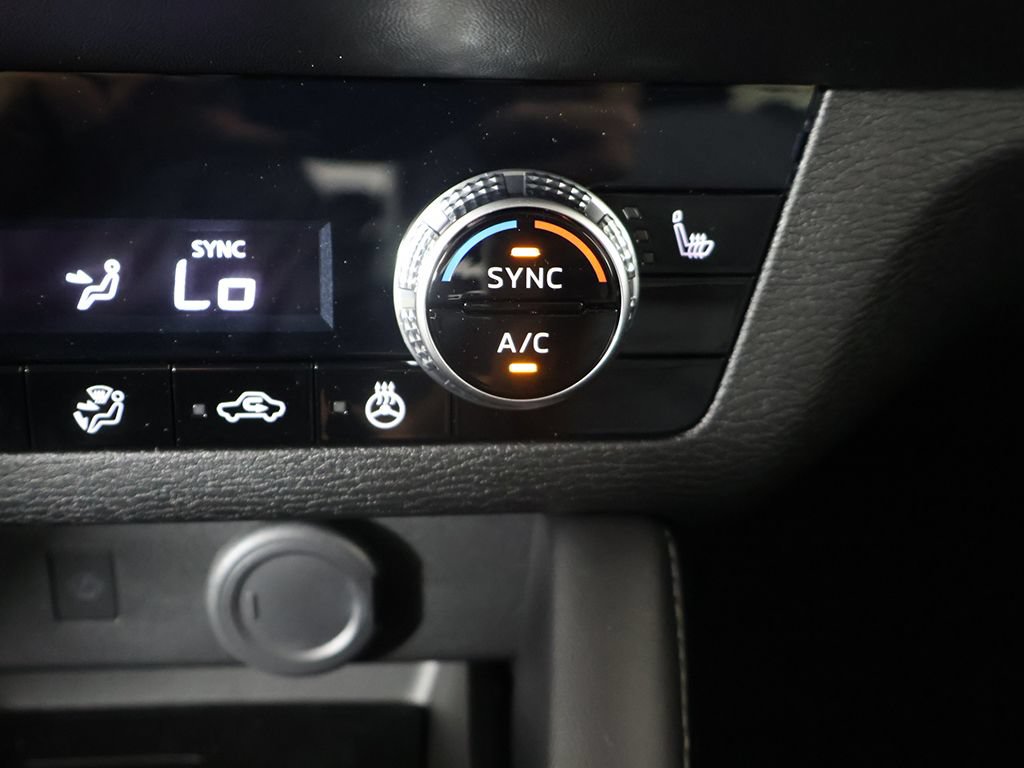 New 2026 Mitsubishi Outlander SE FWD image 51