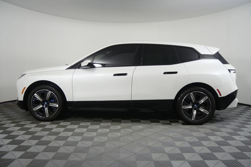 Certified 2023 BMW iX xDrive50 w/ Sport Package AWD/4WD image 6