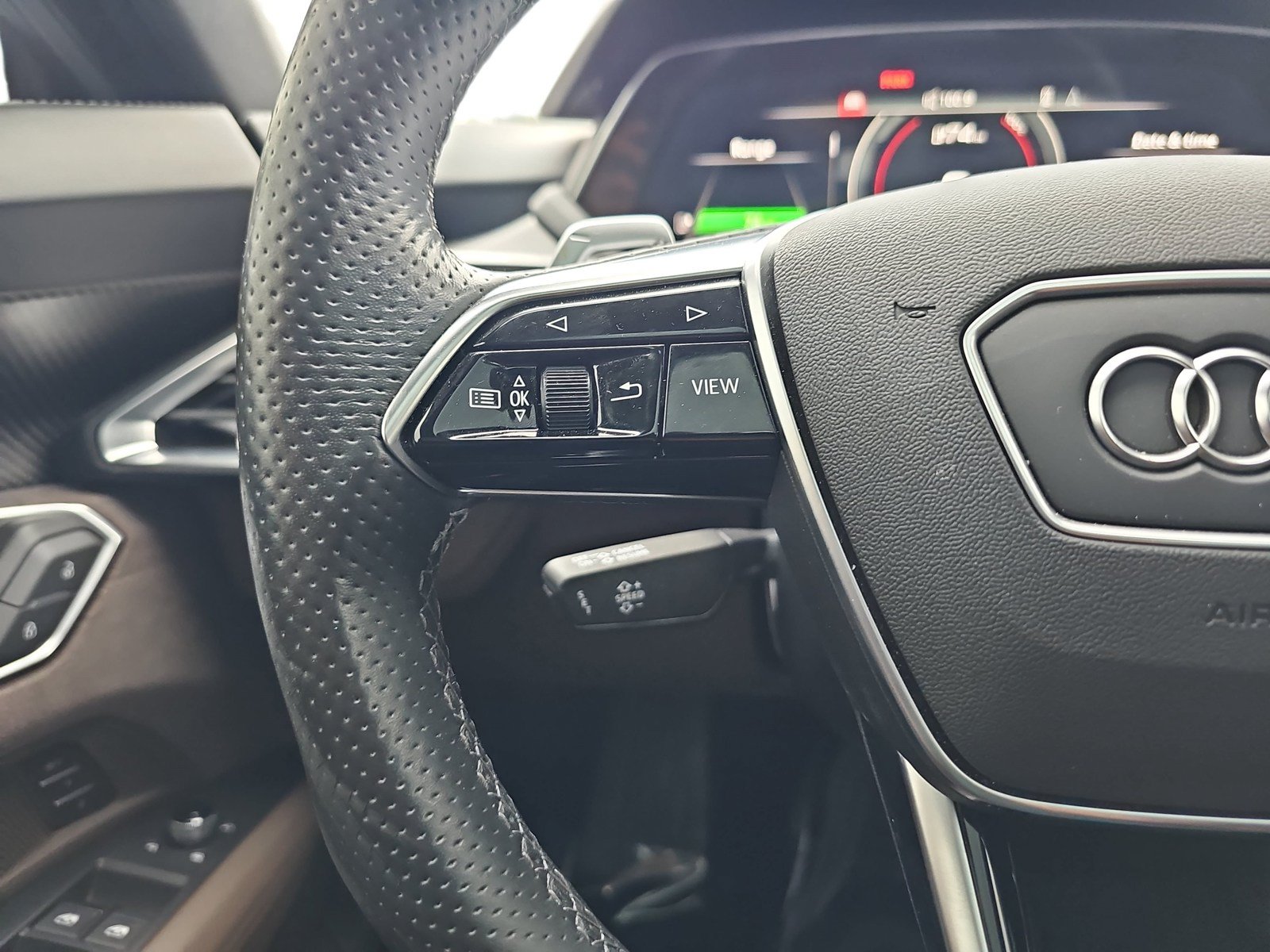 Used 2024 Audi e-tron GT Premium Plus AWD/4WD image 14
