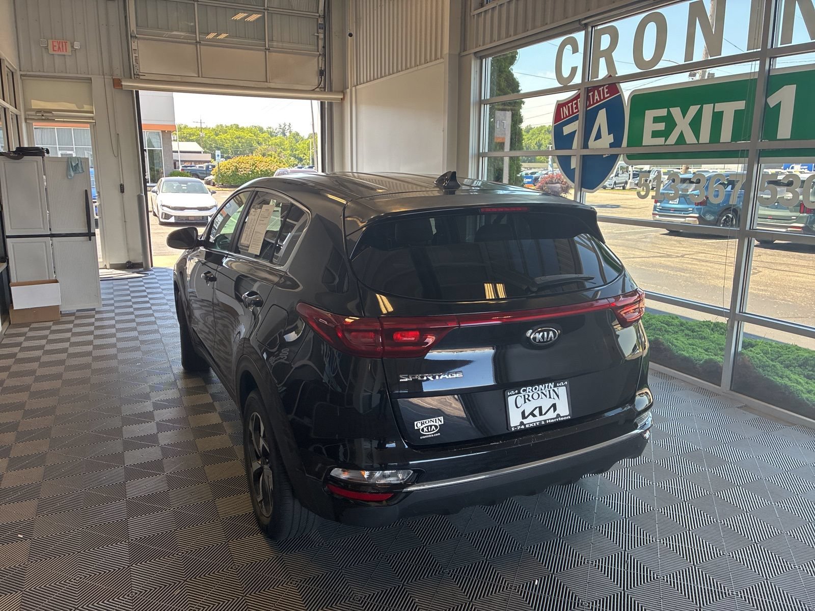 Used 2020 Kia Sportage LX w/ LX Popular Package AWD/4WD image 4