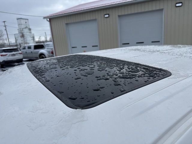 Used 2014 Ford F150 Limited image 9