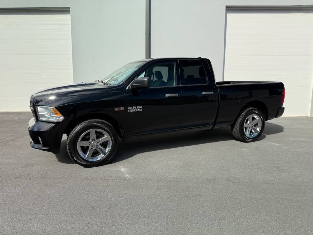 Used 2015 RAM 1500 Express AWD/4WD image 3