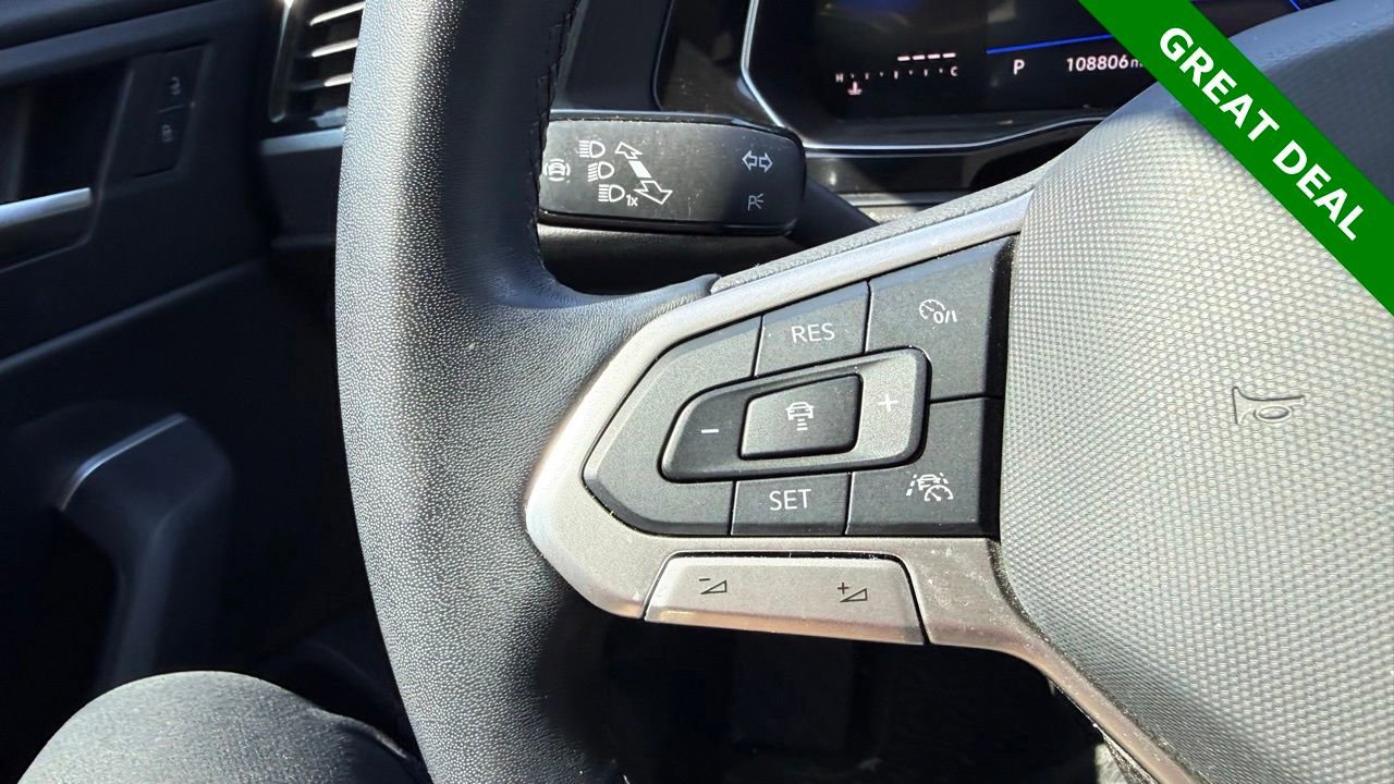 Used 2023 Volkswagen Jetta SE FWD image 19