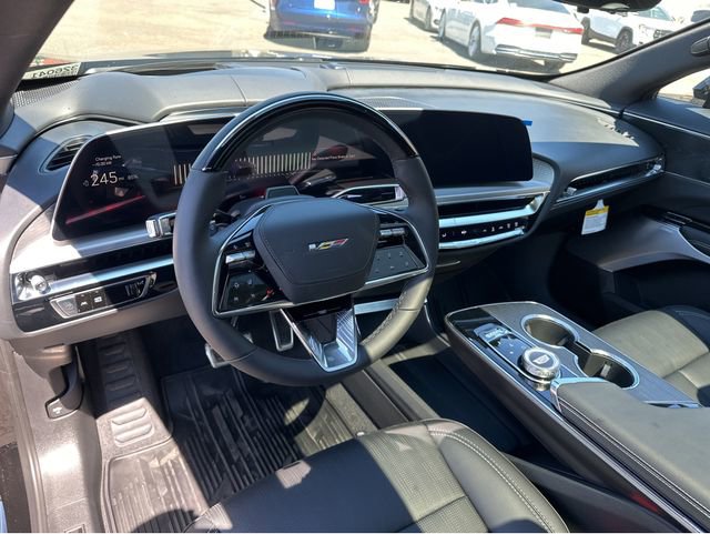 New 2026 Cadillac Lyriq V image 5