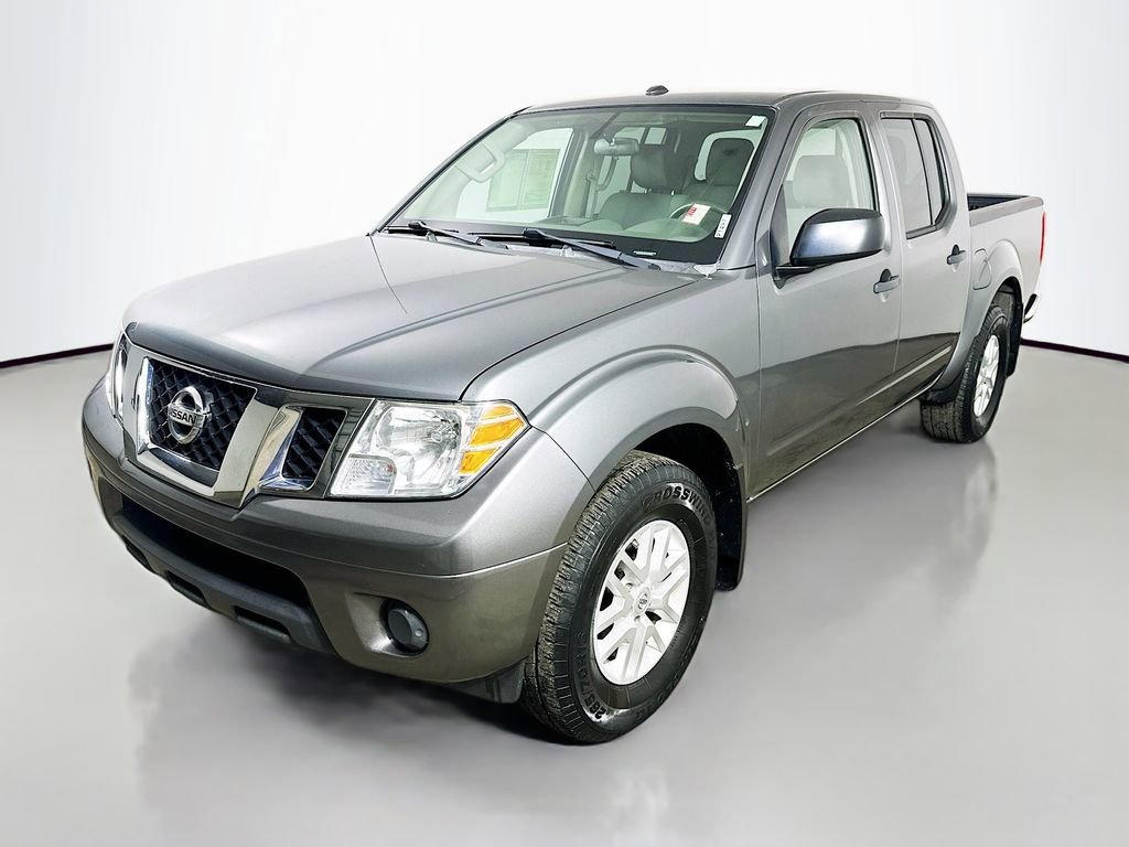 Used 2017 Nissan Frontier SV image 3