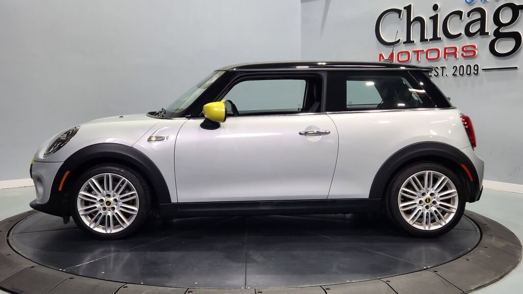 Used 2021 MINI Cooper SE w/ 6.5" Touchscreen Package FWD image 3