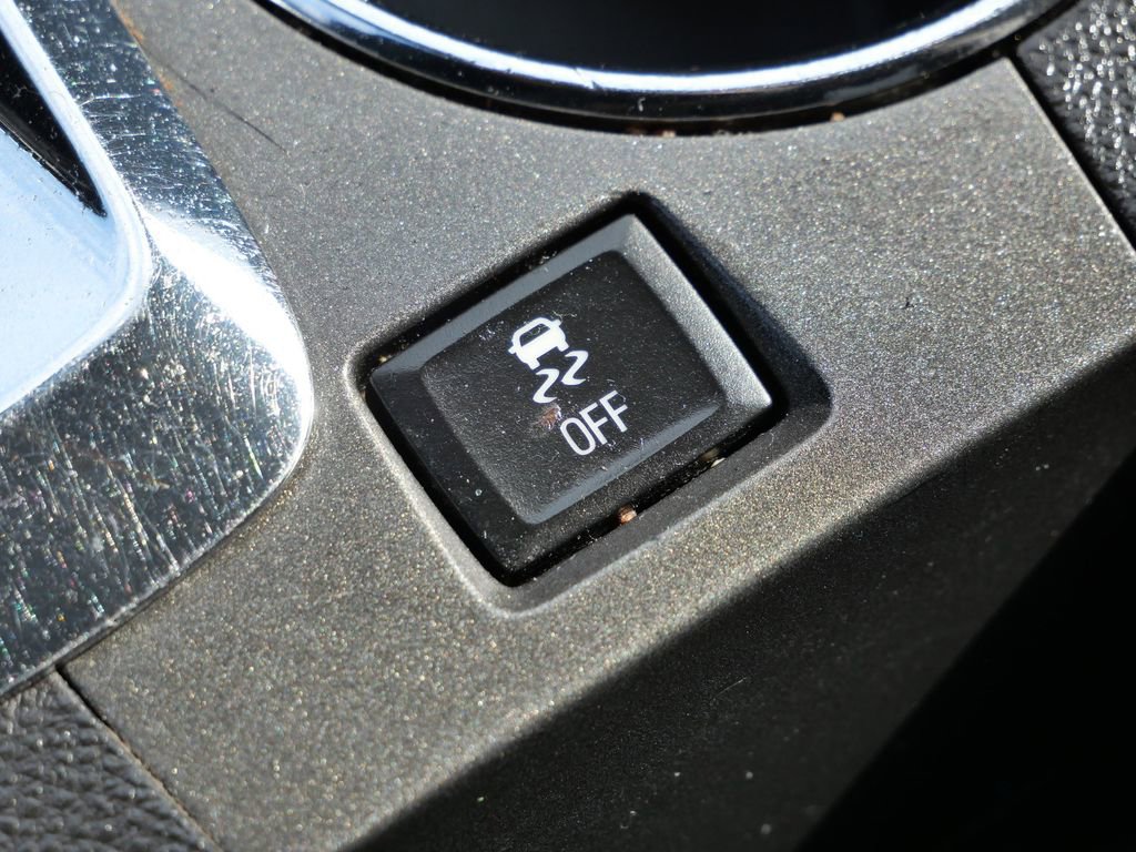 Used 2011 GMC Terrain SLE image 42