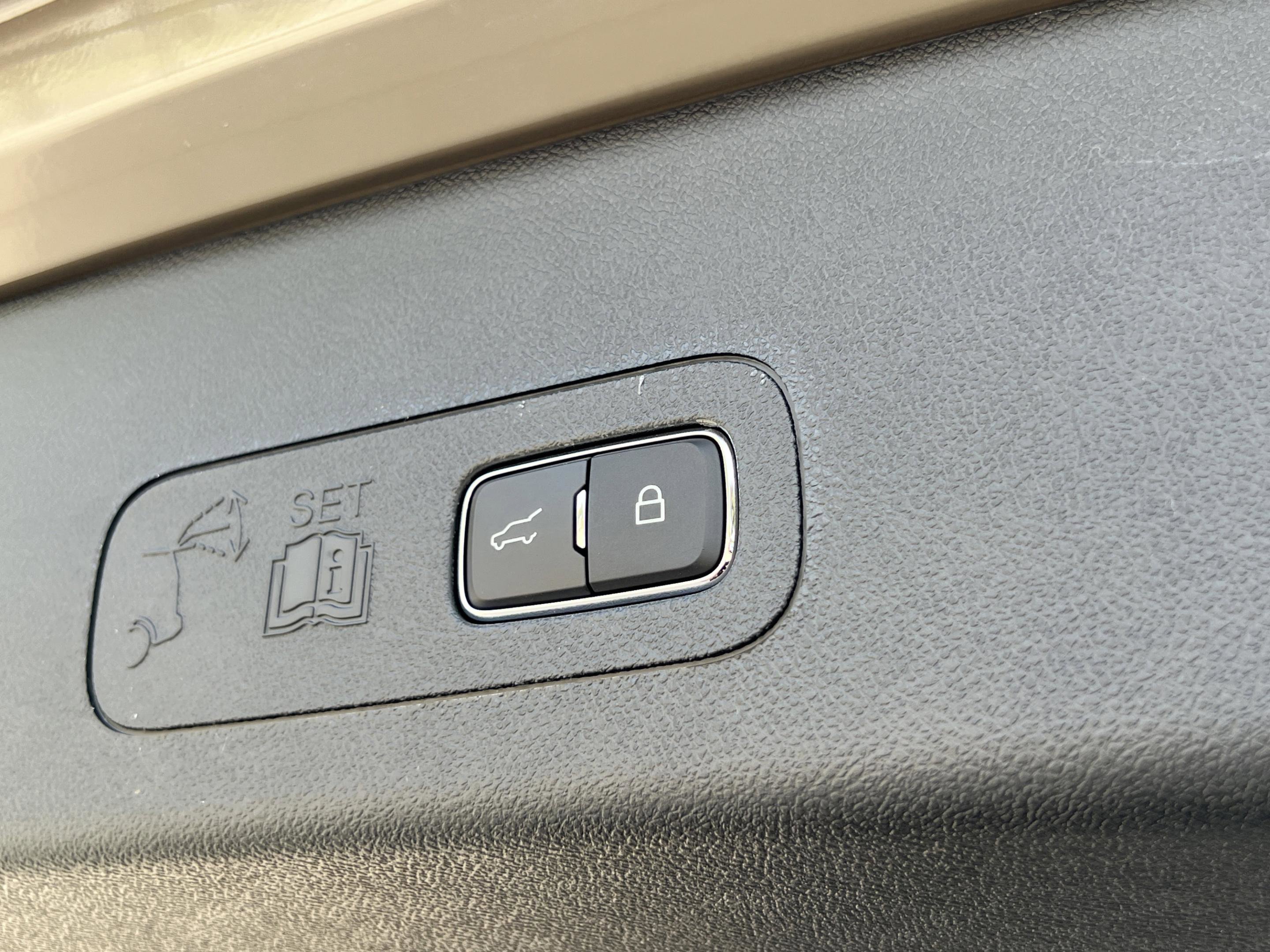 New 2025 Lincoln Aviator Reserve RWD image 28