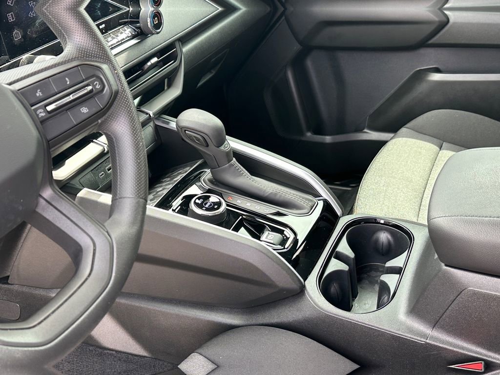 Used 2026 Chevrolet Colorado Trail Boss AWD/4WD image 16
