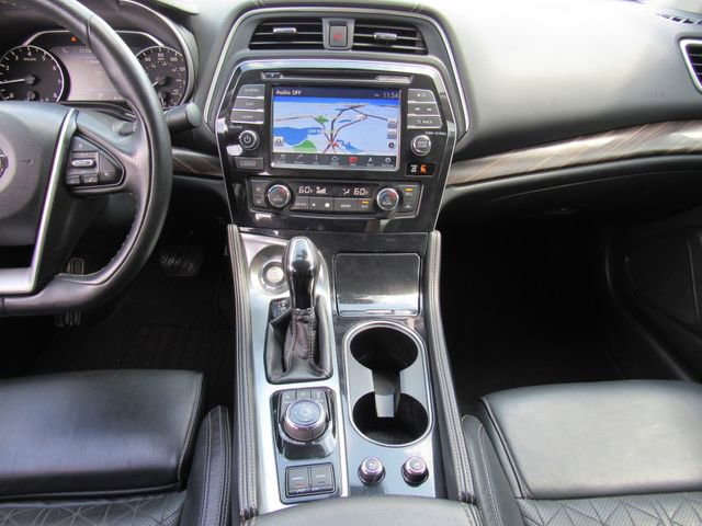 Used 2018 Nissan Maxima Platinum image 17
