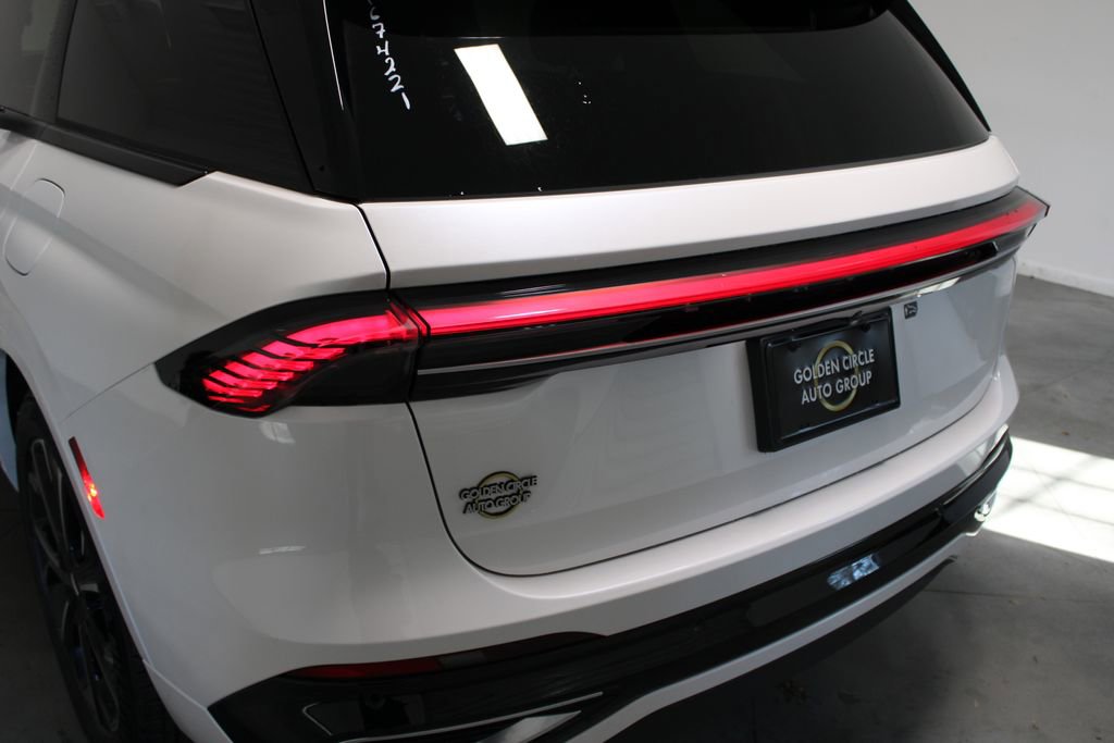 New 2026 Lincoln Nautilus Reserve image 59