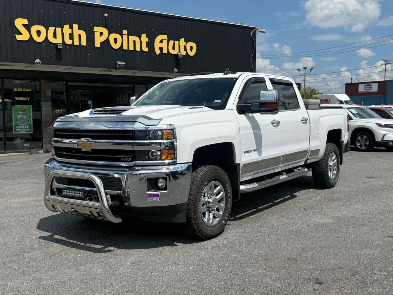 Used 2019 Chevrolet Silverado 2500 LTZ w/ Duramax Plus Package AWD/4WD image 2