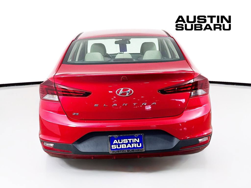 Used 2020 Hyundai Elantra SE w/ Winter Weather Package image 6