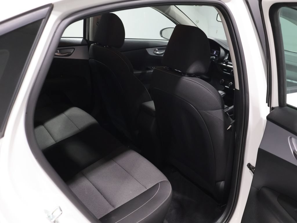 Used 2024 Kia Forte LXS FWD image 19