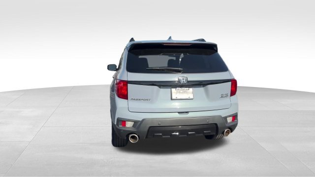 Used 2023 Honda Passport Elite image 5