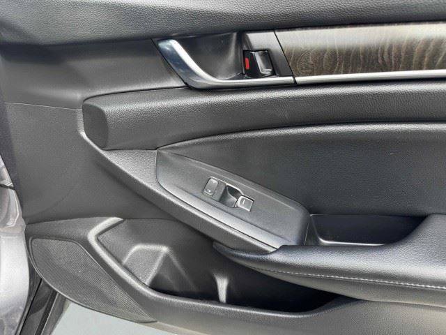 Used 2022 Honda Accord EX-L image 53