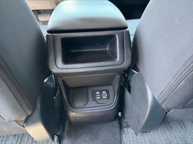 Used 2023 Subaru Ascent 8-Passenger AWD/4WD image 16