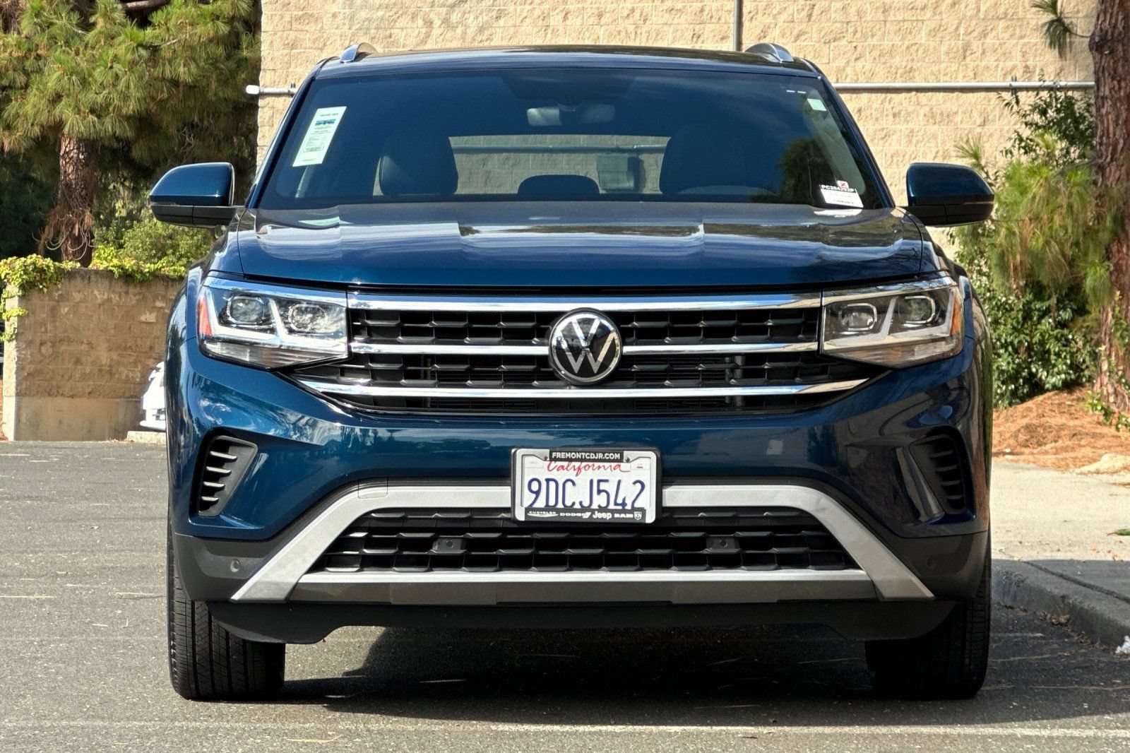 Used 2023 Volkswagen Atlas Cross Sport SE FWD image 8