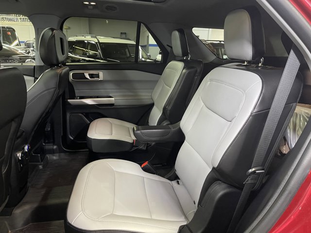Certified 2021 Ford Explorer XLT w/ Equipment Group 202A image 16