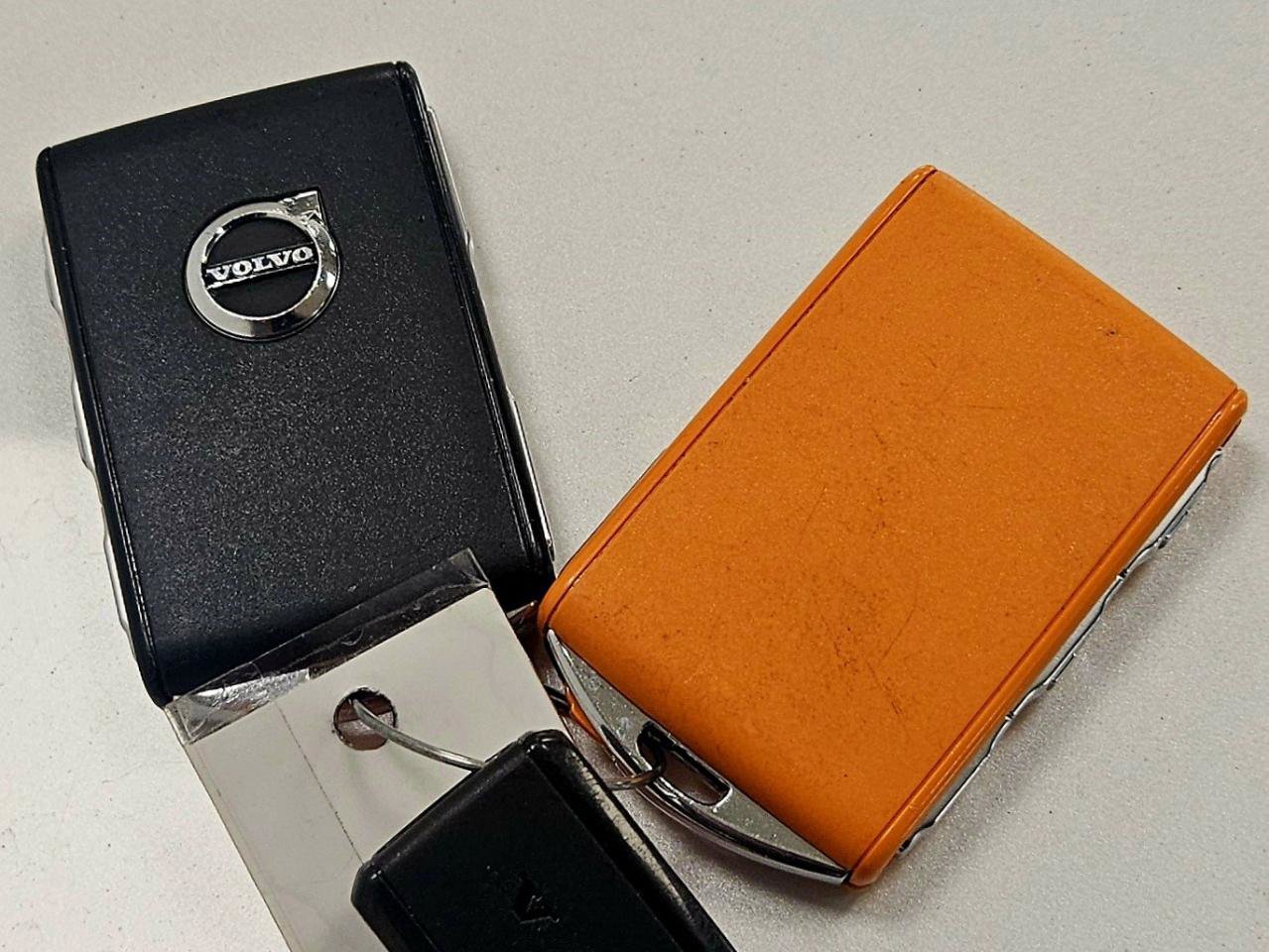 Used 2021 Volvo S60 T5 Momentum w/ Climate Package image 34