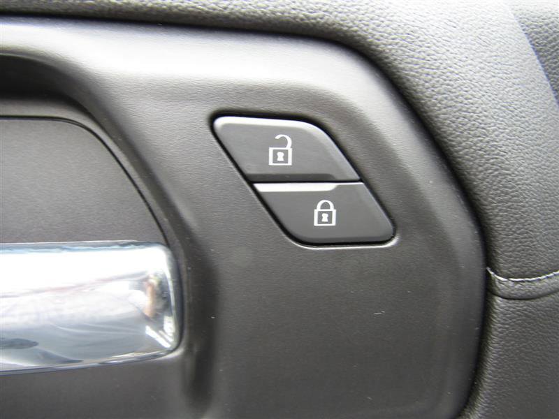 Used 2020 Chevrolet Silverado 1500 LT Trail Boss w/ Convenience Package image 10