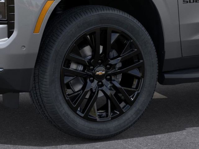 New 2025 Chevrolet Suburban Premier image 9