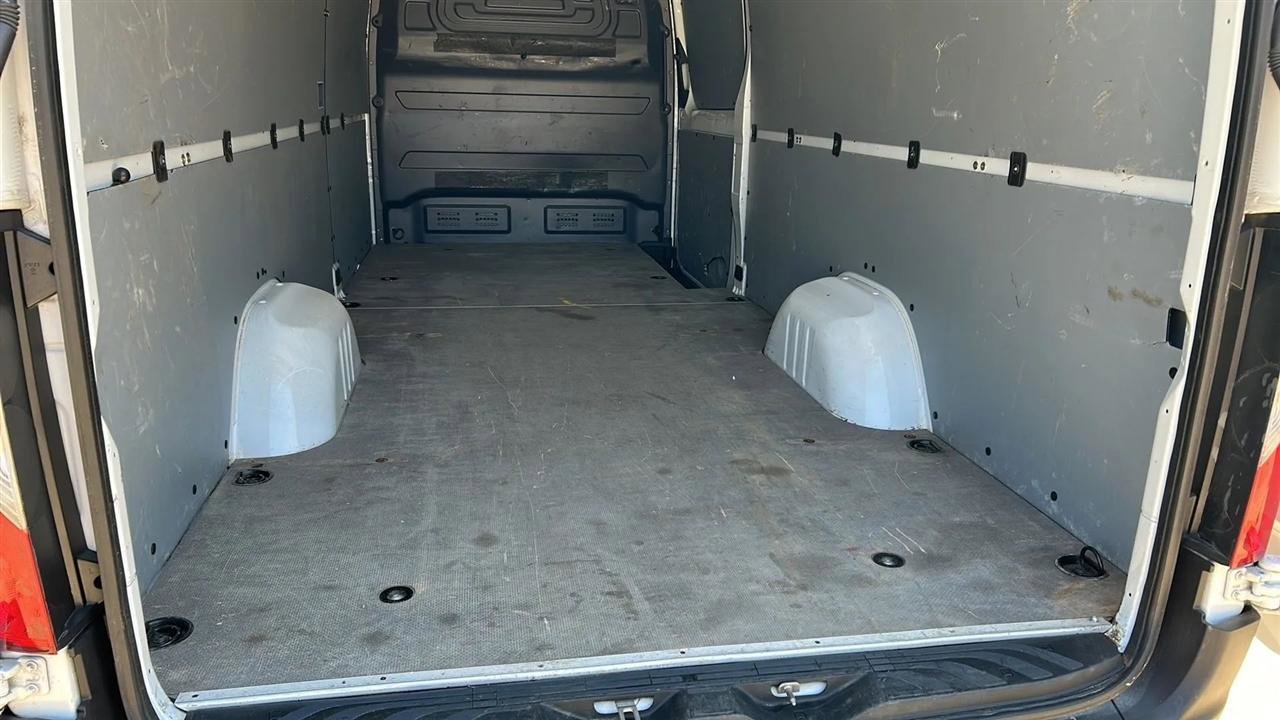 Used 2022 Mercedes-Benz Sprinter 2500 image 42