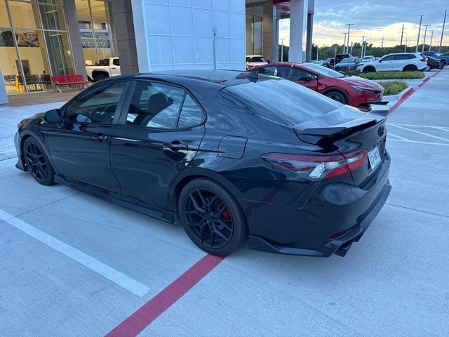 Used 2021 Toyota Camry TRD w/ TRD Package w/JBL Audio FWD image 8