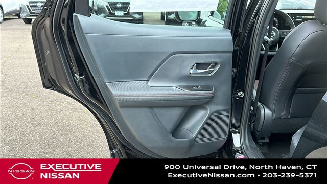 Used 2025 Nissan Kicks SR w/ Illumination Package FWD image 21