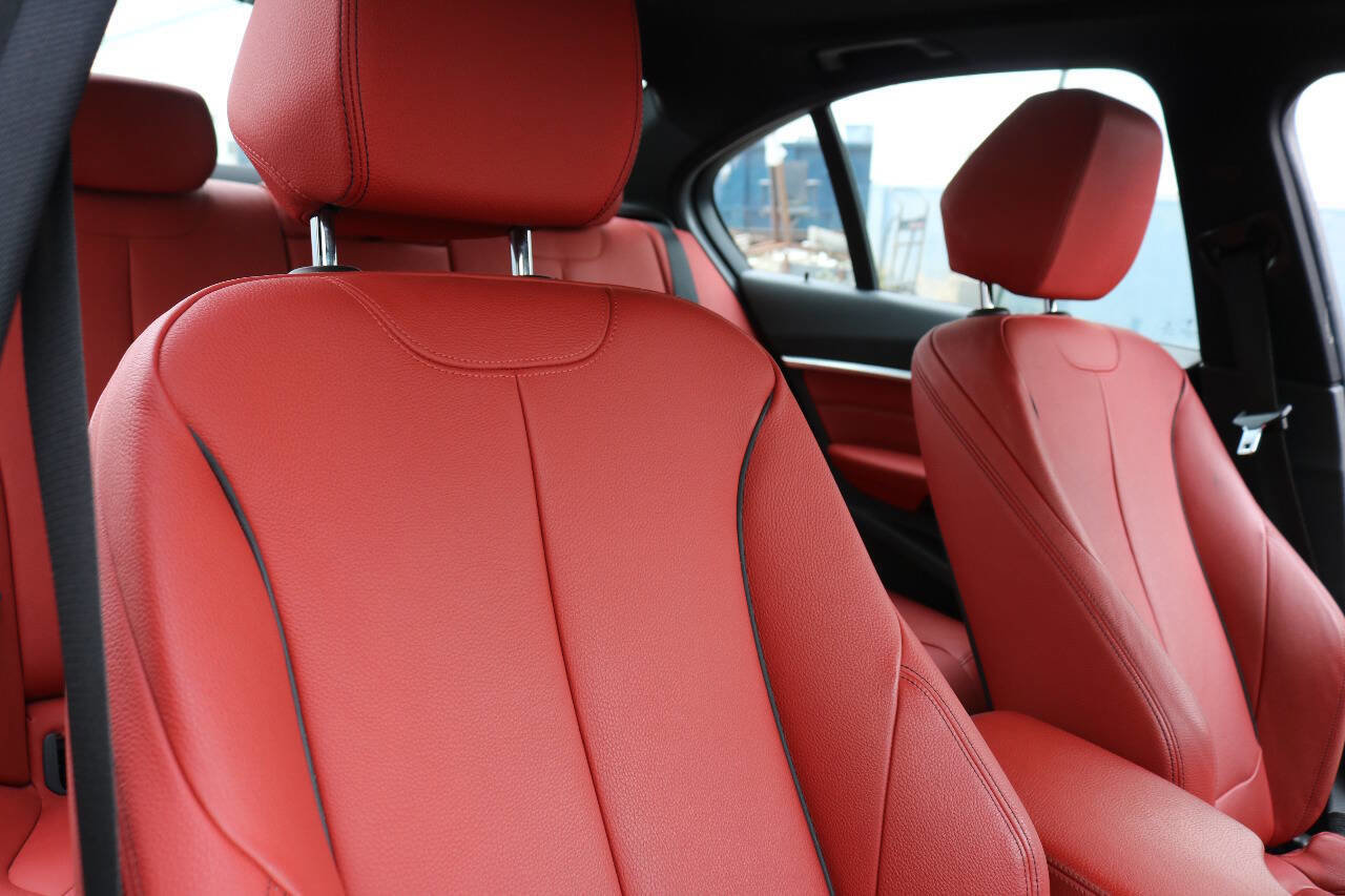 Used 2016 BMW 340i Sedan image 24