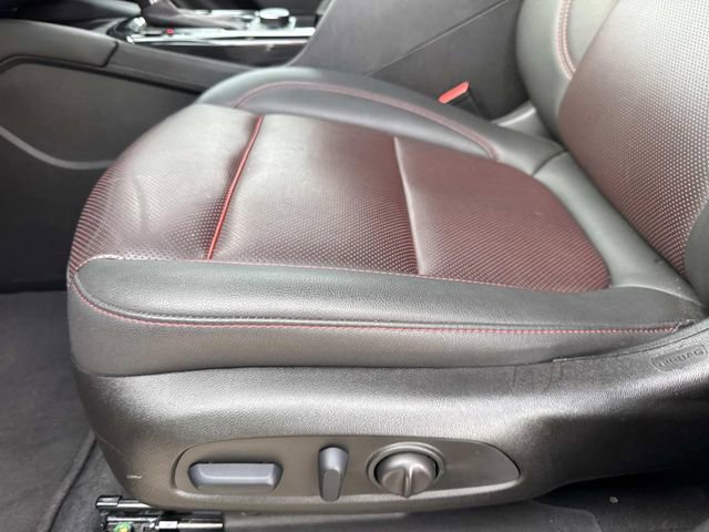 Used 2025 Chevrolet Blazer RS FWD image 40