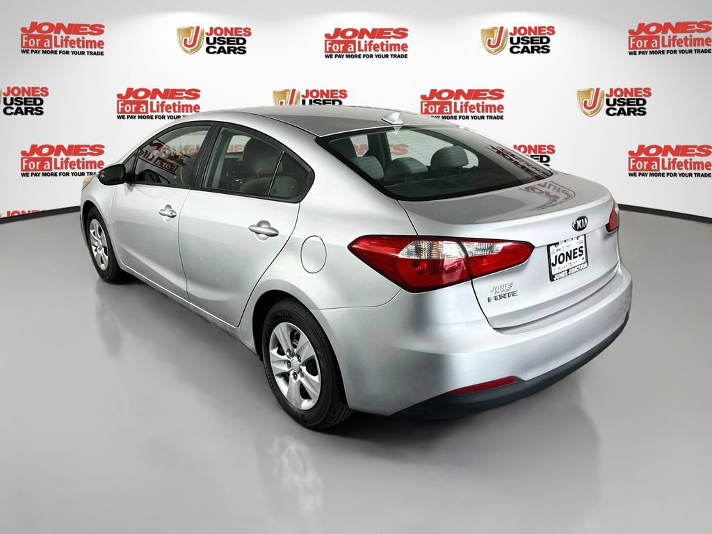 Used 2015 Kia Forte LX w/ Popular Package FWD image 2
