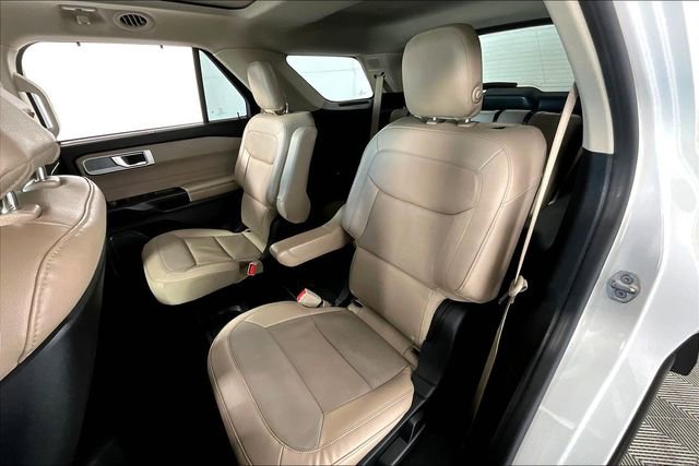 Used 2020 Ford Explorer Limited image 26