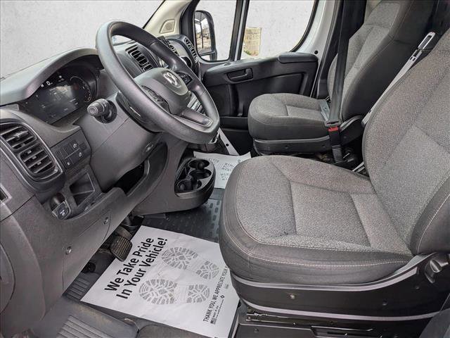 Used 2023 RAM ProMaster 2500 image 11