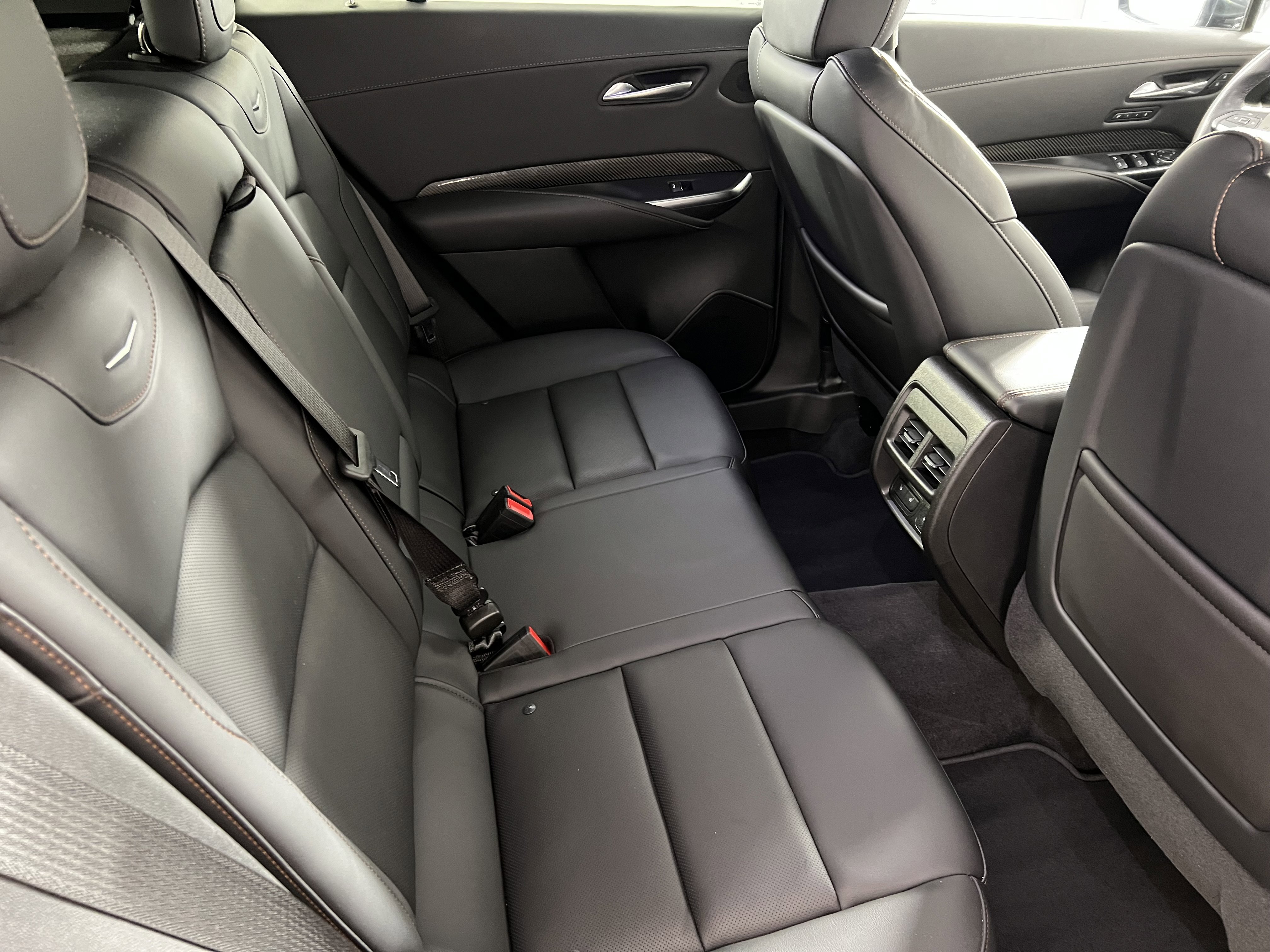 Used 2023 Cadillac XT4 Sport image 24