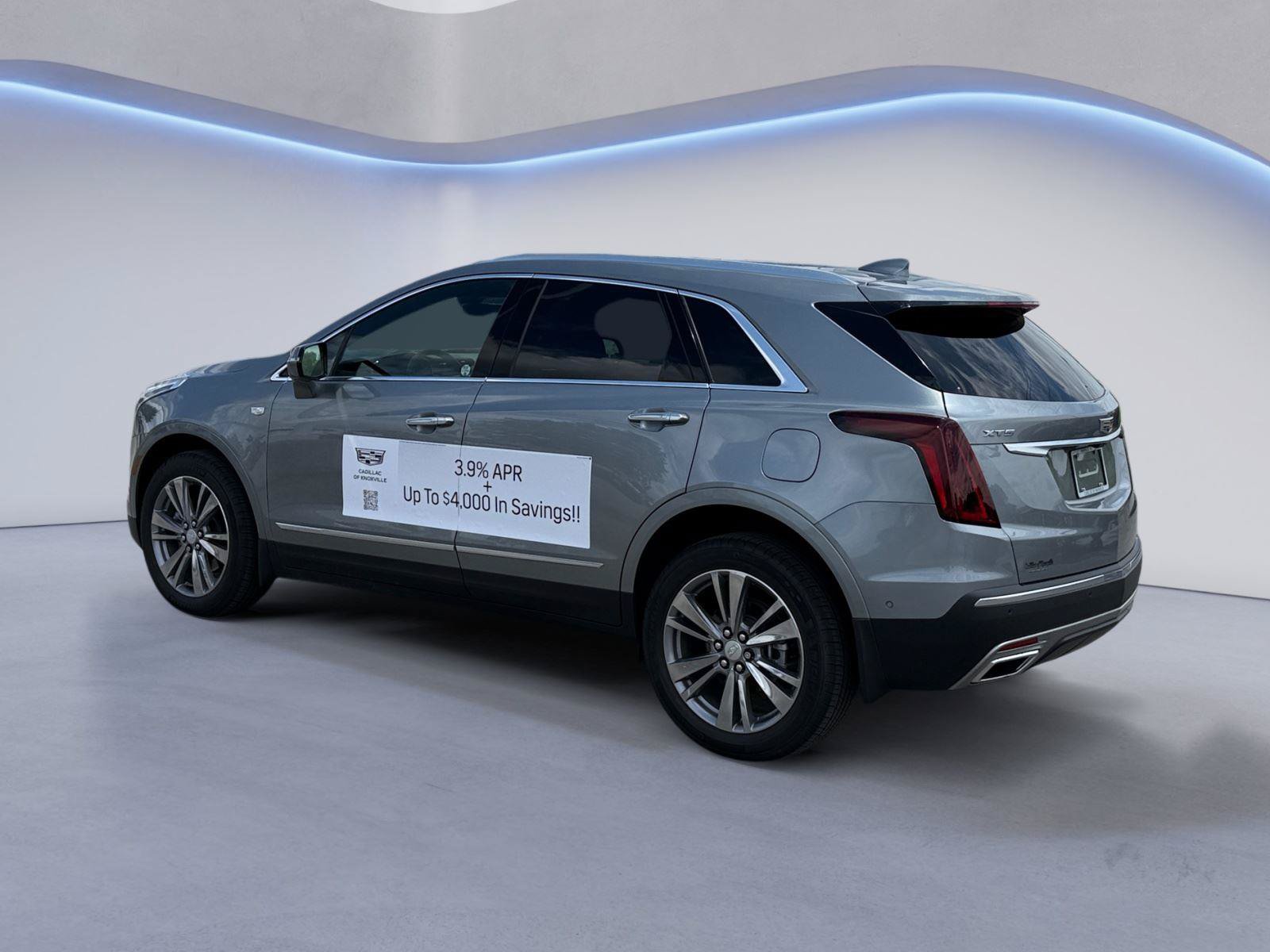 New 2026 Cadillac XT5 Premium Luxury w/ Driver Assist Package FWD image 5