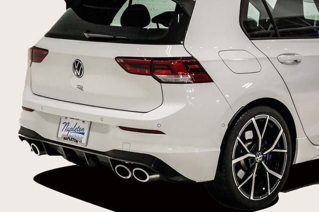 Used 2024 Volkswagen Golf R image 7