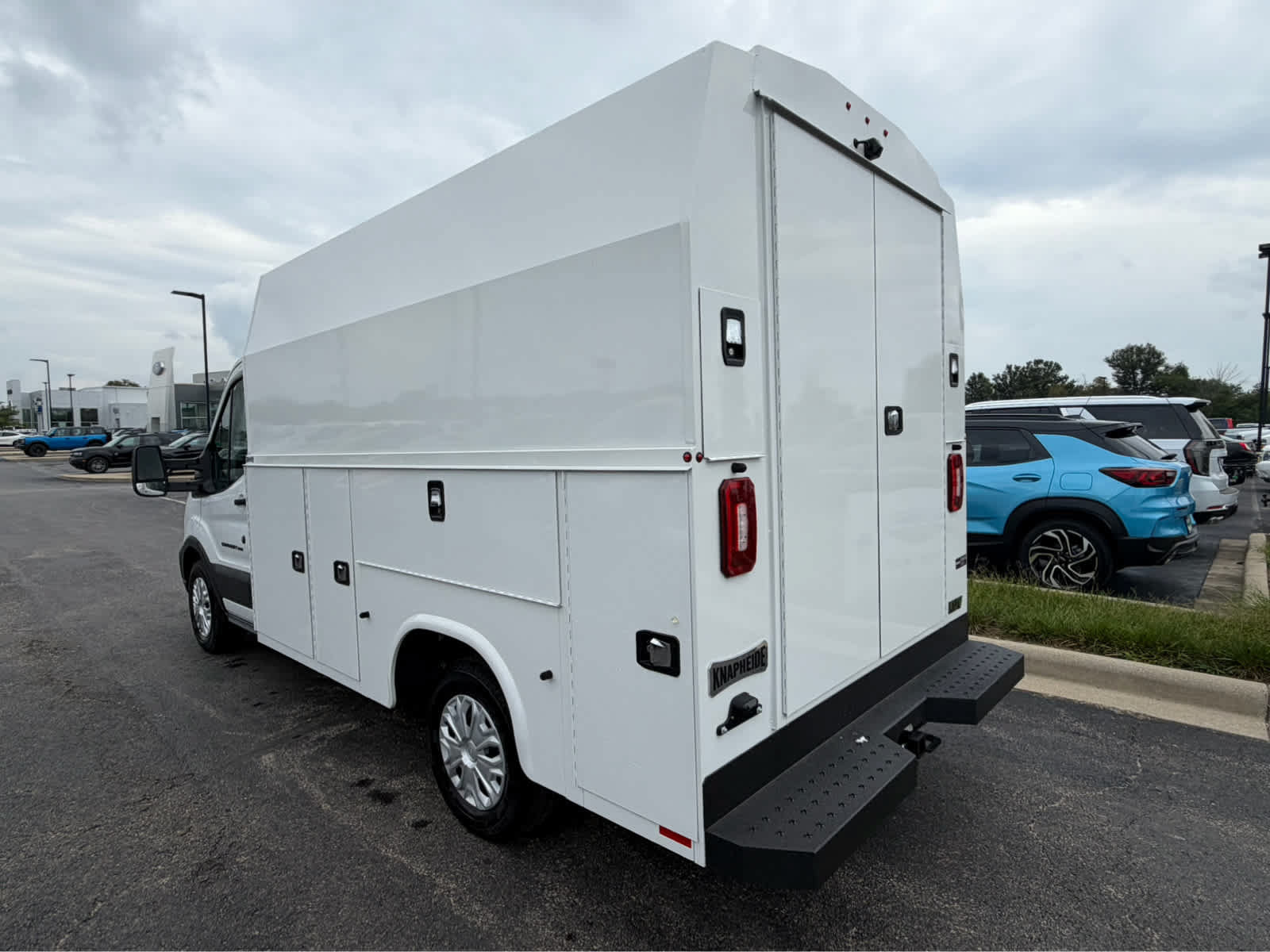 New 2026 Ford Transit 350 w/ Interior Upgrade Package RWD image 4