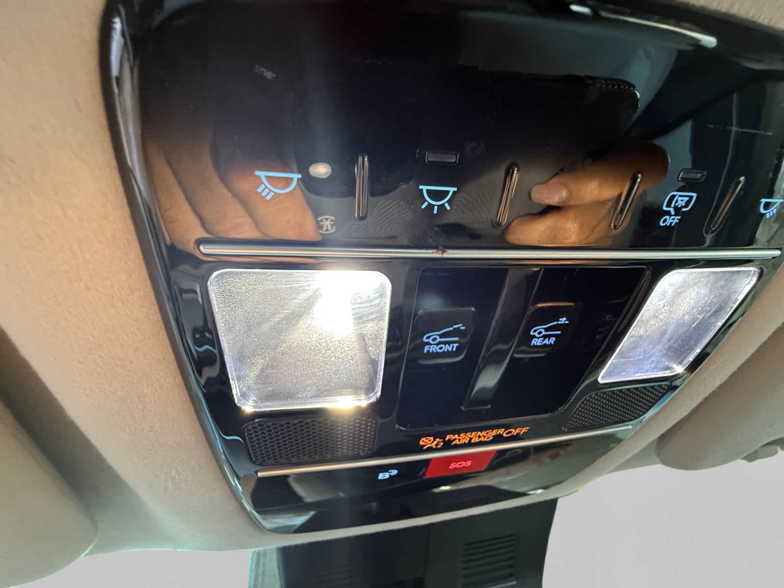 Used 2024 Hyundai Santa Fe Calligraphy AWD/4WD image 20