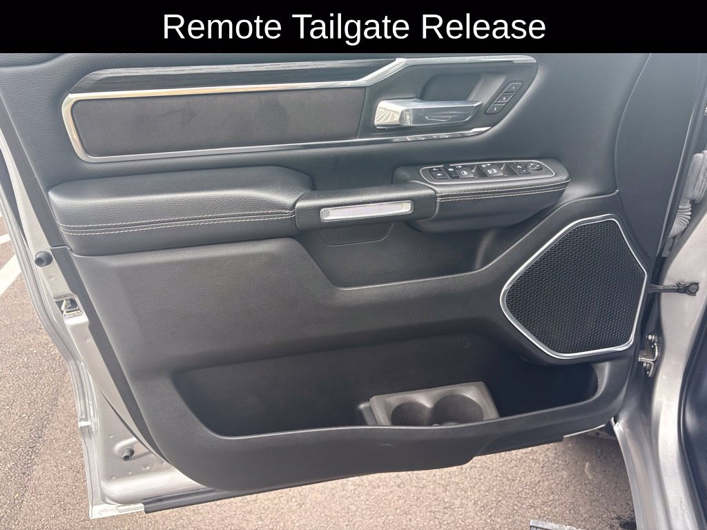 Used 2023 RAM 1500 Laramie AWD/4WD image 18