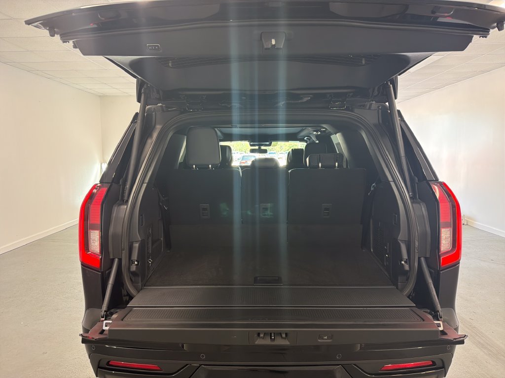 New 2027 Ford Expedition Platinum w/ Stealth Performance Package AWD/4WD image 8