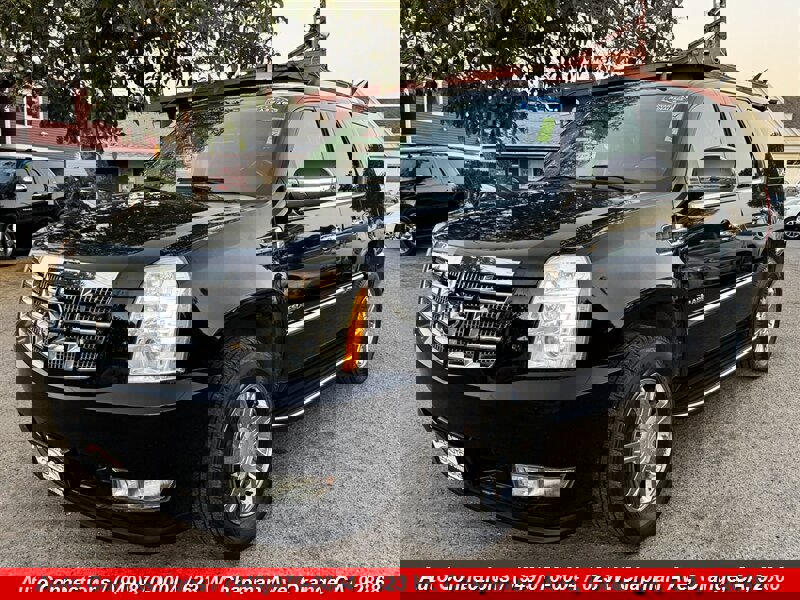 Used 2009 Cadillac Escalade 2WD image 2