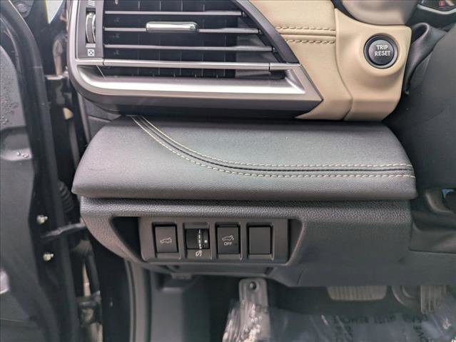 Used 2022 Subaru Outback Limited image 19